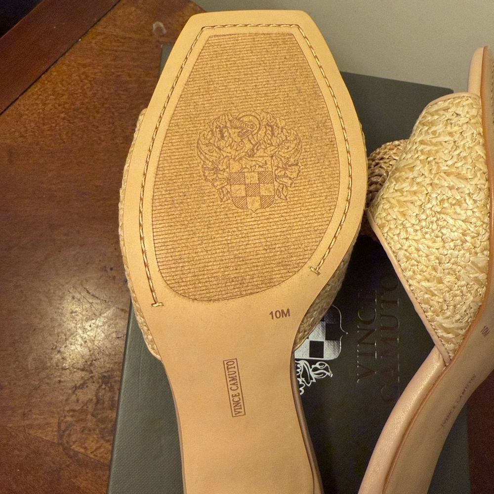 Vince Camuto Beige Woven Mules - Picture 14 of 15